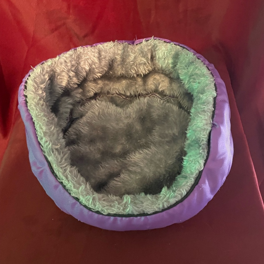Small Pet Plush Bed